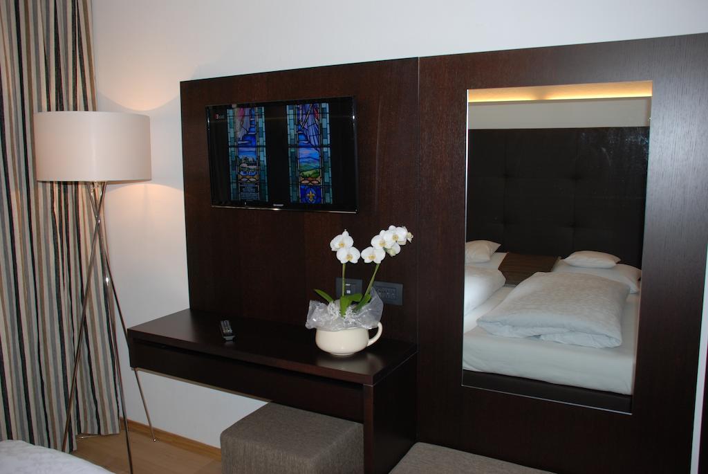 Aparthotel Pichler 콜레 이사르코 객실 사진