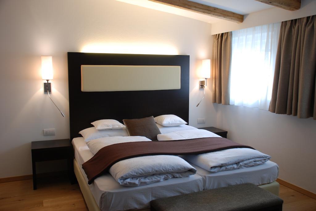 Aparthotel Pichler 콜레 이사르코 객실 사진